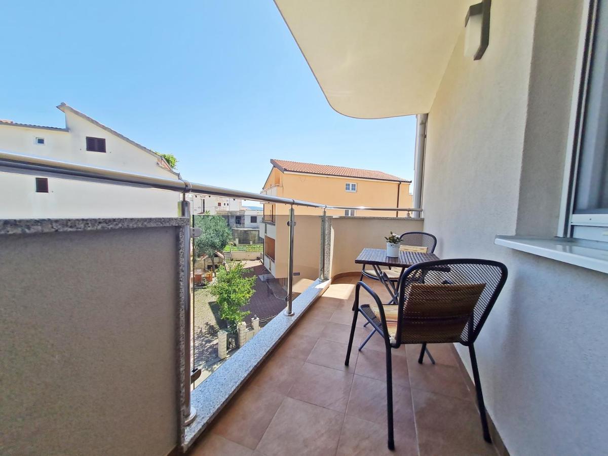 Ab Villa פודסטראנה מראה חיצוני תמונה