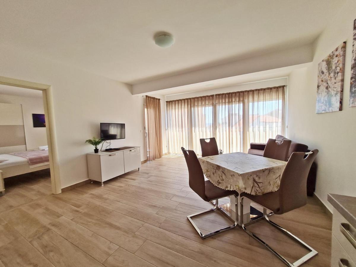 Ab Villa פודסטראנה מראה חיצוני תמונה
